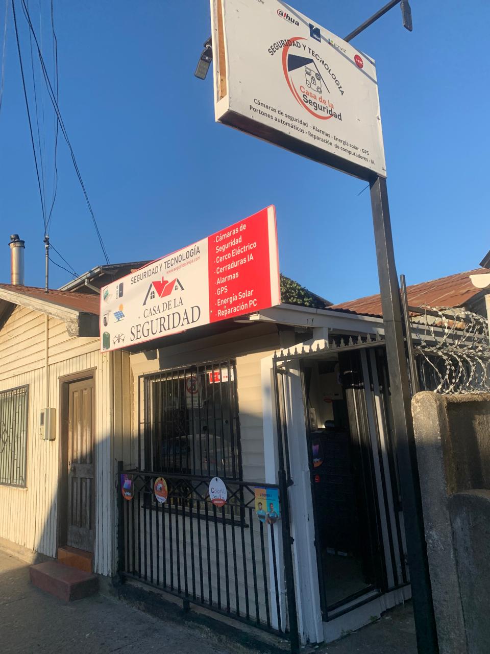 Equipos de seguridad en exhibición